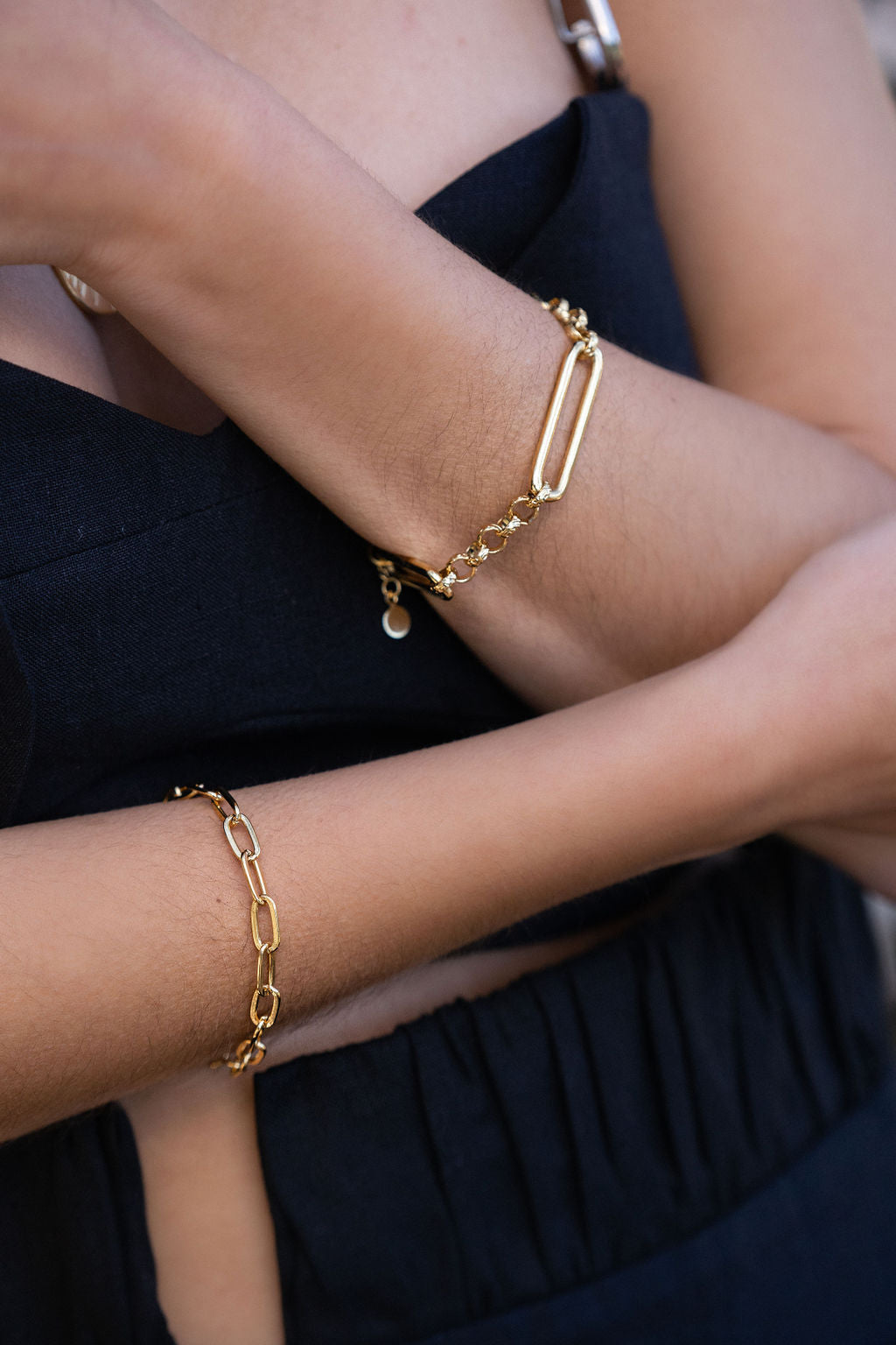 chunky contrast gold layering bracelet